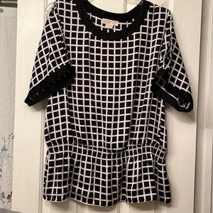 MICHAEL Michael Kors blouse in black plaid with split sleeve